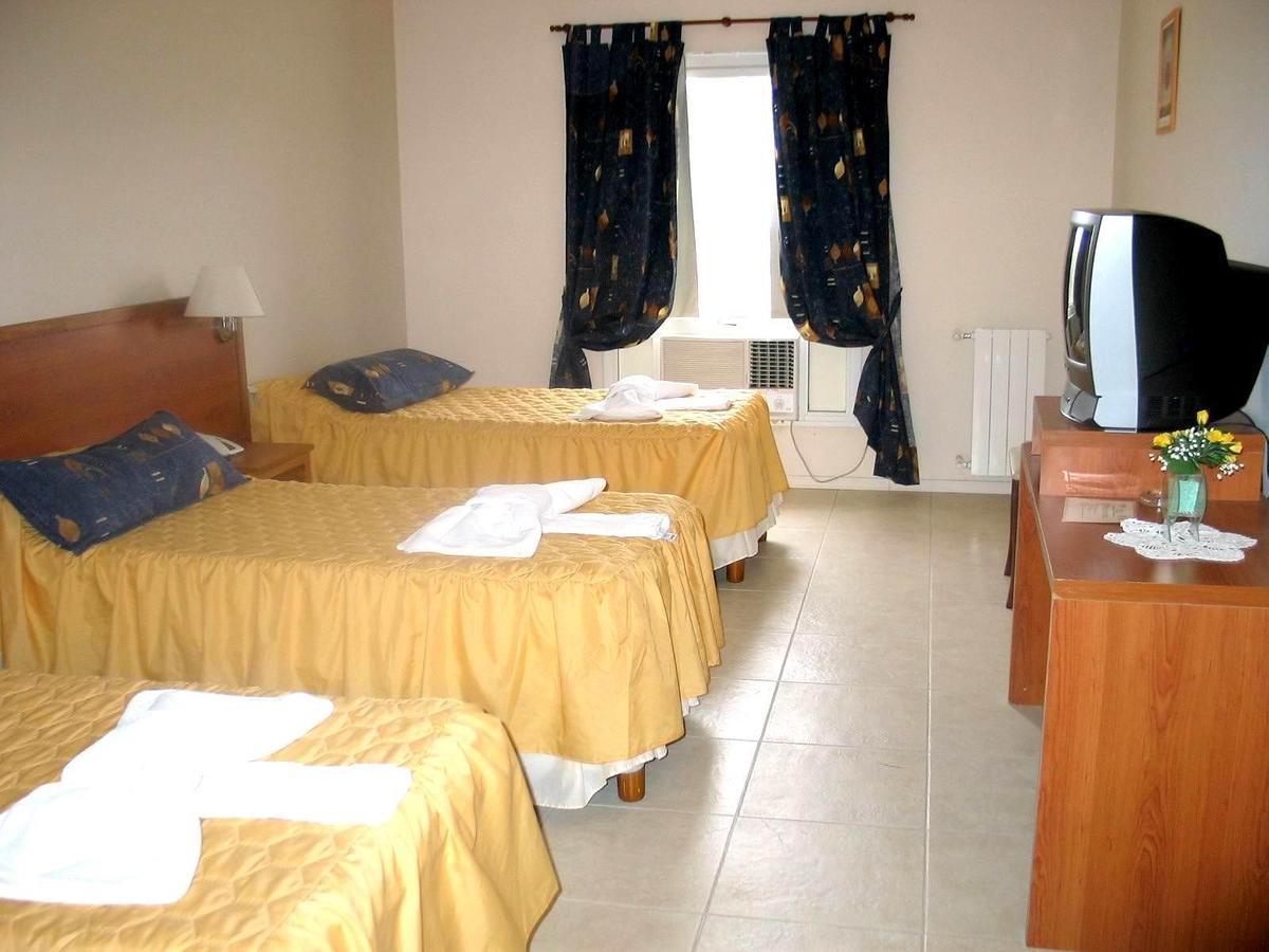 Hotel Del Centro Aimogasta Δωμάτιο φωτογραφία